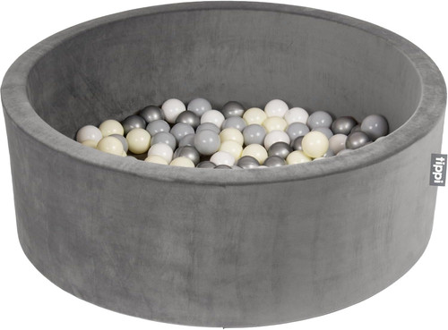 Baby ball pit with - 100, balls